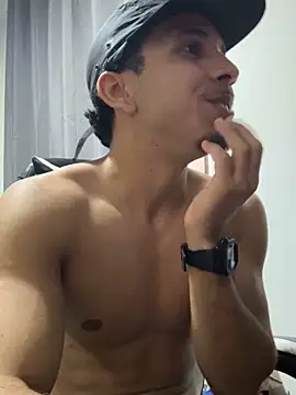 privpunhetinha01 online show from September 18, 6:10 pm