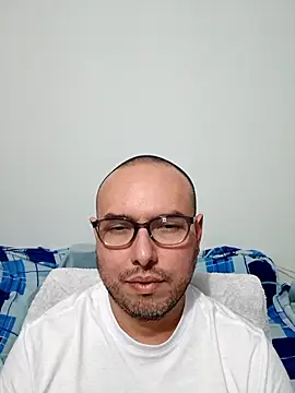 ElSunEagle online show from February 7, 3:57 am