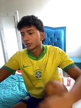 Leonarrrd 01 online show from October 20, 9:08 pm