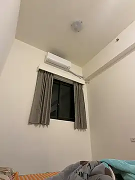 A6229 online show from December 1, 9:40 pm