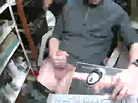 MF-Deutschland online show from December 3, 5:45 pm