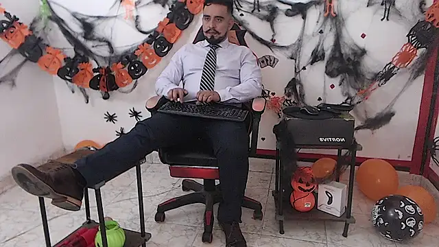 KalethBigDick online show from October 21, 8:01 pm