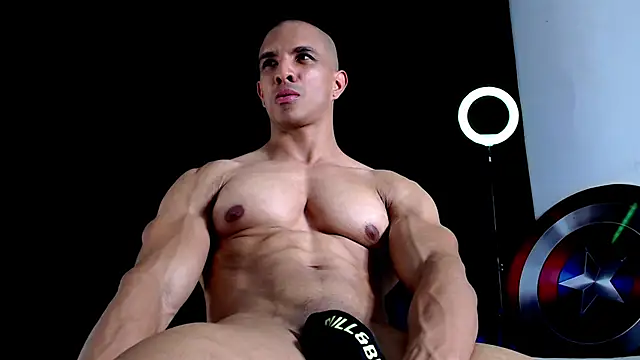 Antonywebb94 online show from November 17, 12:02 am