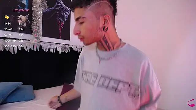 JuanCamiilo 66 online show from December 26, 4:10 am