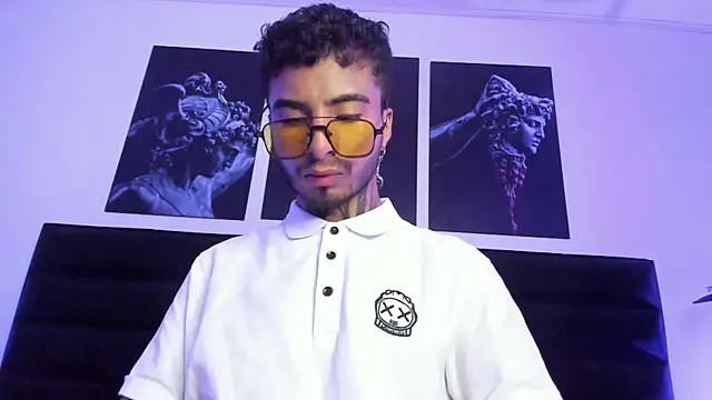 JuanCamiilo 66 online show from October 10, 3:00 am