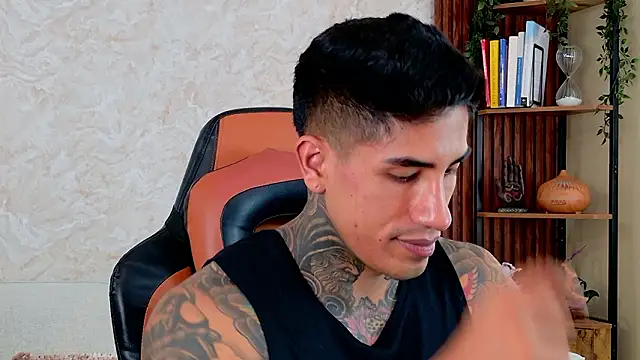 AdanReilly online show from March 11, 4:58 pm