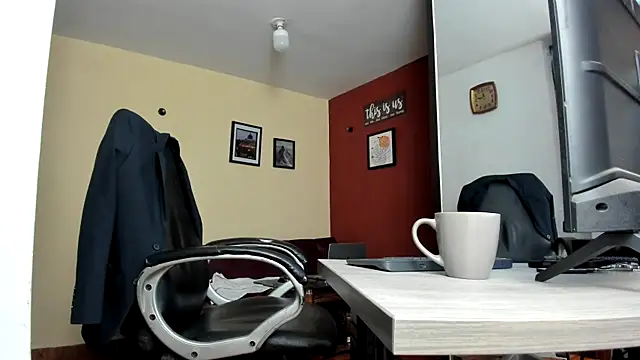 thesexlawyer1 online show from June 21, 3:12 am