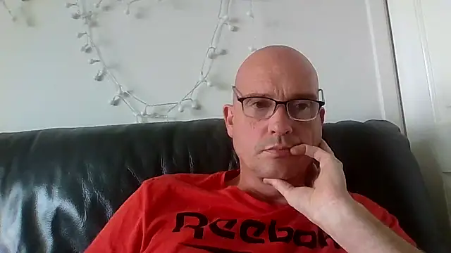 mrtickle0025 online show from October 6, 9:25 am