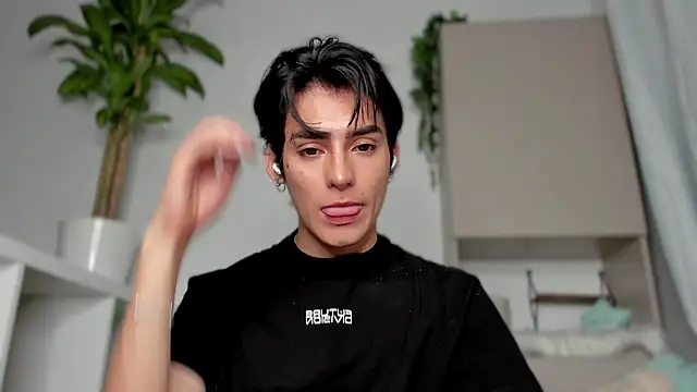 sebas rose online show from January 30, 7:39 am