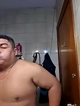 Snapshot of gordito_xx chatting on January 3, 6:33 am gordito xx online show from January 3, 6:33 am