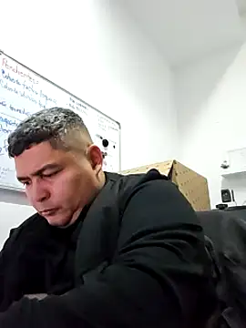 Snapshot of gordito_xx chatting on December 20, 9:43 am gordito xx online show from December 20, 9:43 am