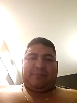 Snapshot of gordito_xx chatting on March 8, 12:42 am gordito xx online show from March 8, 12:42 am