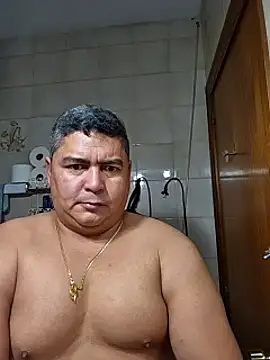 Snapshot of gordito_xx chatting on March 3, 5:29 am gordito xx online show from March 3, 5:29 am