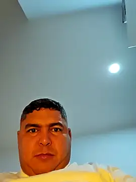 Snapshot of gordito_xx chatting on December 19, 6:34 am gordito xx online show from December 19, 6:34 am