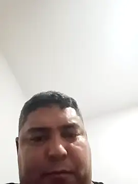 Snapshot of gordito_xx chatting on December 13, 12:09 am gordito xx online show from December 13, 12:09 am
