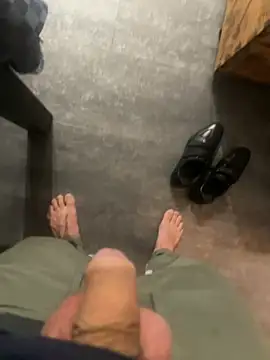 Edosxxl online show from April 21, 9:21 pm