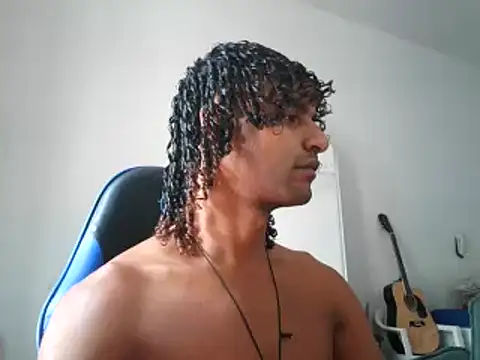Snapshot of gerson173Hugo chatting on January 24, 1:36 pm gerson173Hugo online show from January 24, 1:36 pm