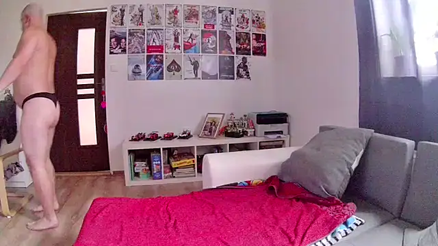 MichalS8613 online show from November 9, 10:08 am