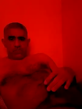 ale85M online show from November 5, 7:16 pm