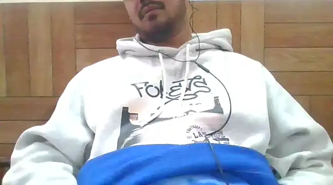   bigdaddy69 online show from December 19, 6:12 am