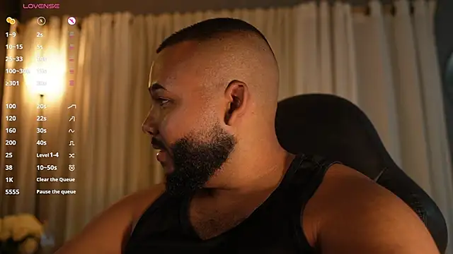 DilanJonnes  online show from September 22, 11:37 pm