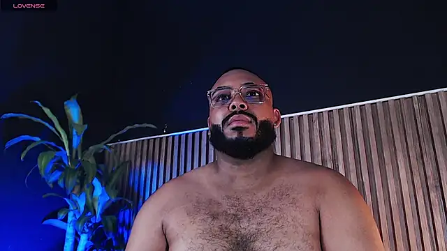 DilanJonnes  online show from January 27, 8:39 pm