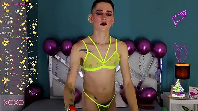 dominic thailor online show from December 22, 1:33 pm