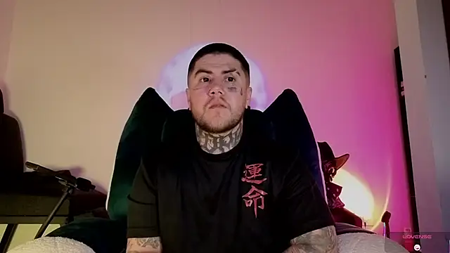 Ash gusbig online show from November 13, 4:06 am