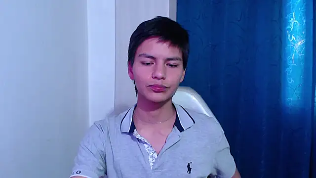 alanprince44 online show from February 21, 9:11 pm