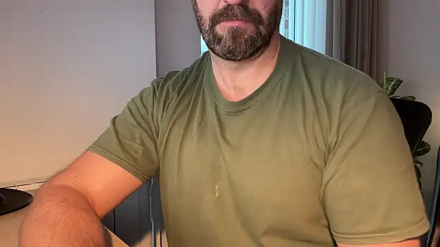 Mr Beef online show from December 13, 3:32 pm