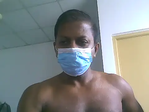 Snapshot of chocodk01 chatting on October 27, 7:54 am chocodk01 online show from October 27, 7:54 am