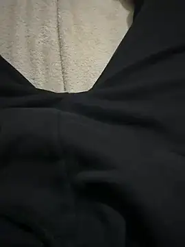 anonimotarado12 online show from April 2, 9:33 pm