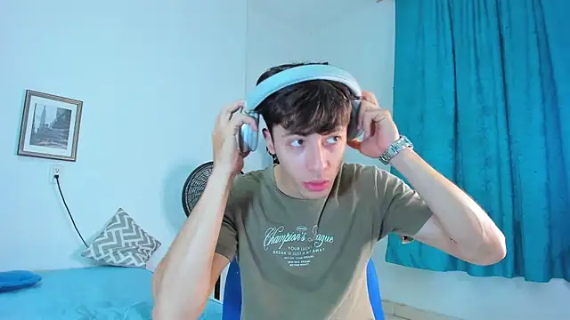 AlessandroDybala online show from February 7, 12:34 pm