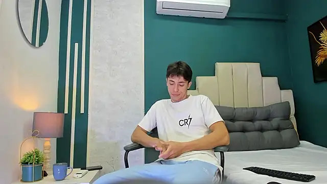 AlessandroDybala online show from January 16, 1:03 pm