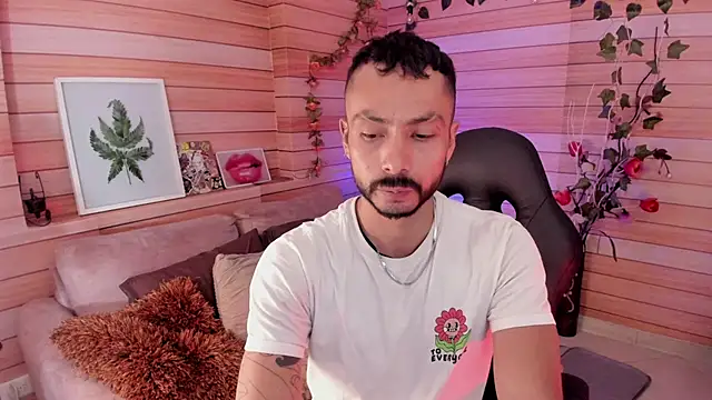 Tom cooper  online show from February 26, 1:19 pm