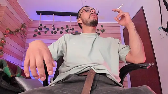 Tom cooper  online show from March 7, 1:18 pm