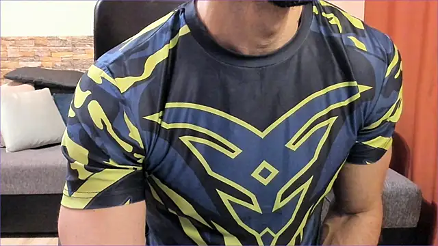 HotHunkTrainer online show from November 5, 10:28 am