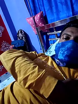 model yesx online show from February 24, 5:25 pm