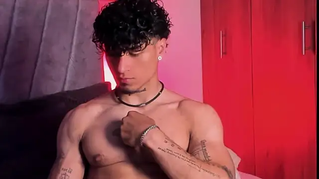 Thomas Fit1 online show from October 3, 4:50 am