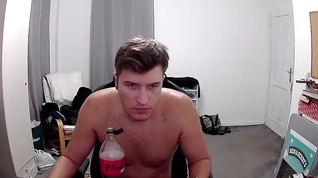 PKrisztian online show from September 15, 9:27 pm