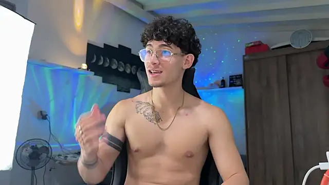 Kisan Smith online show from March 2, 5:08 am