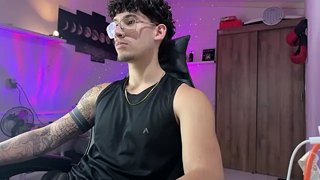 Kisan Smith online show from March 18, 5:21 am