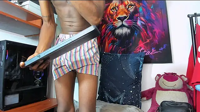 Pantera black 21 online show from October 2, 8:07 am