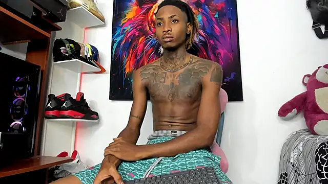 Pantera black 21 online show from February 13, 8:17 am