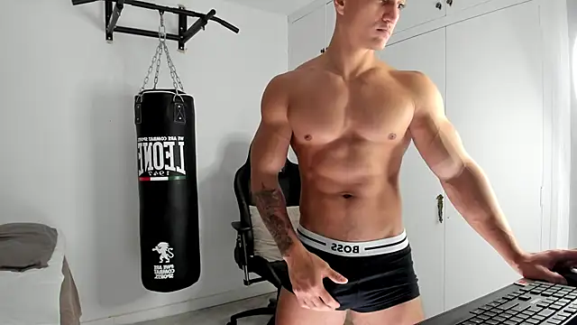 dan01  online show from December 14, 8:49 pm