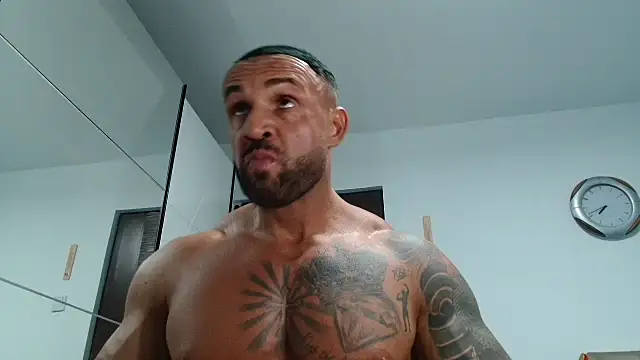 Magnificmuscles89 online show from February 6, 11:34 pm