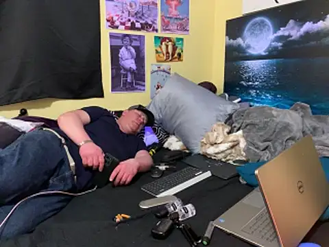 Mic Oxinner online show from April 1, 7:21 am