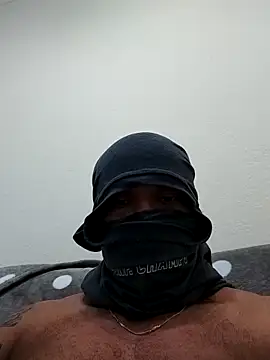 morenosouza099 online show from April 18, 7:40 pm