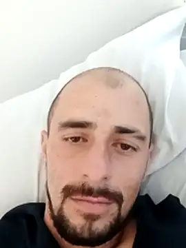 Snapshot of fire_menxxx001 chatting on December 20, 6:24 pm fire menxxx001 online show from December 20, 6:24 pm