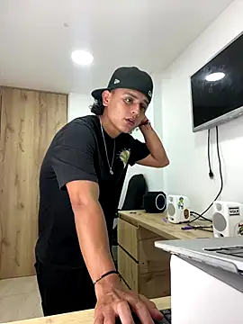 bob petterson online show from October 7, 4:05 am